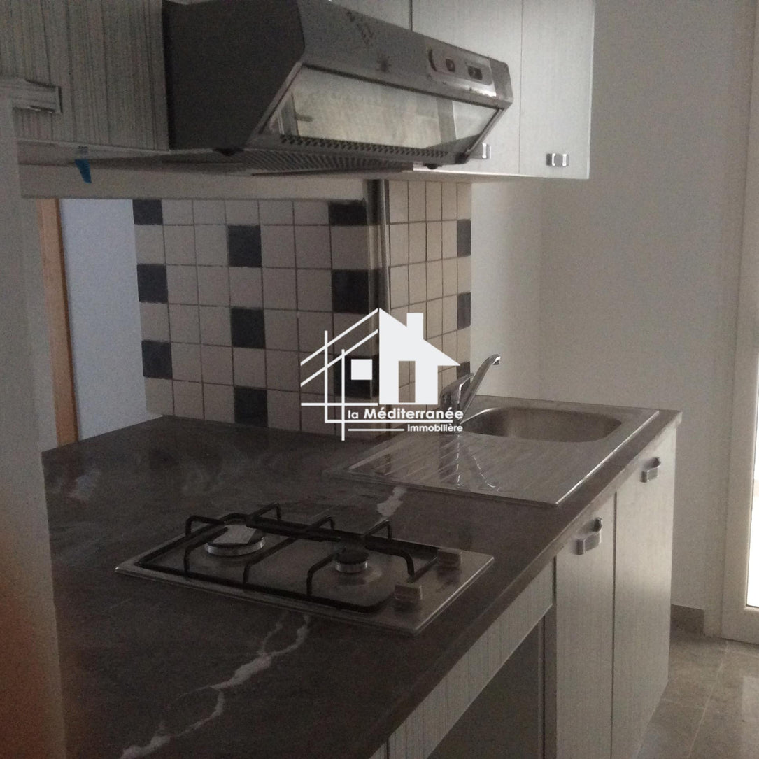 A louer appartement s2 hst à Place pasteur