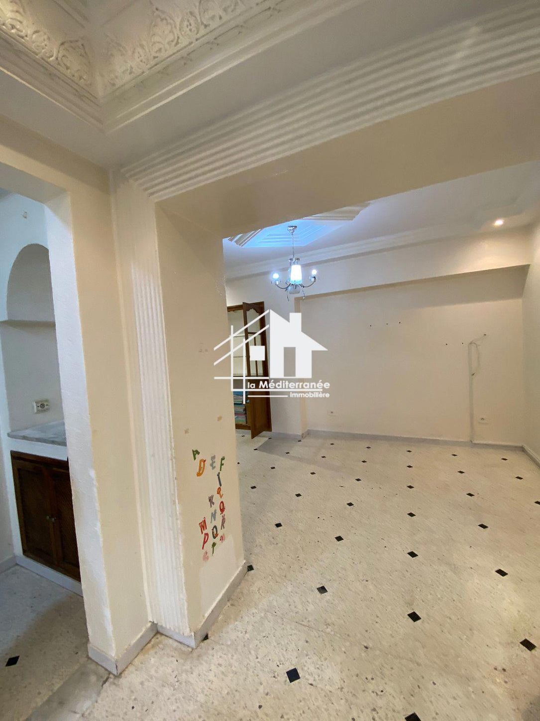 A louer étage de villa S+2 RDC