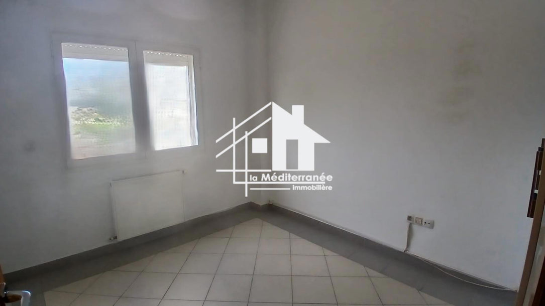 A louer un appartement S+2 aux jardin de carthage