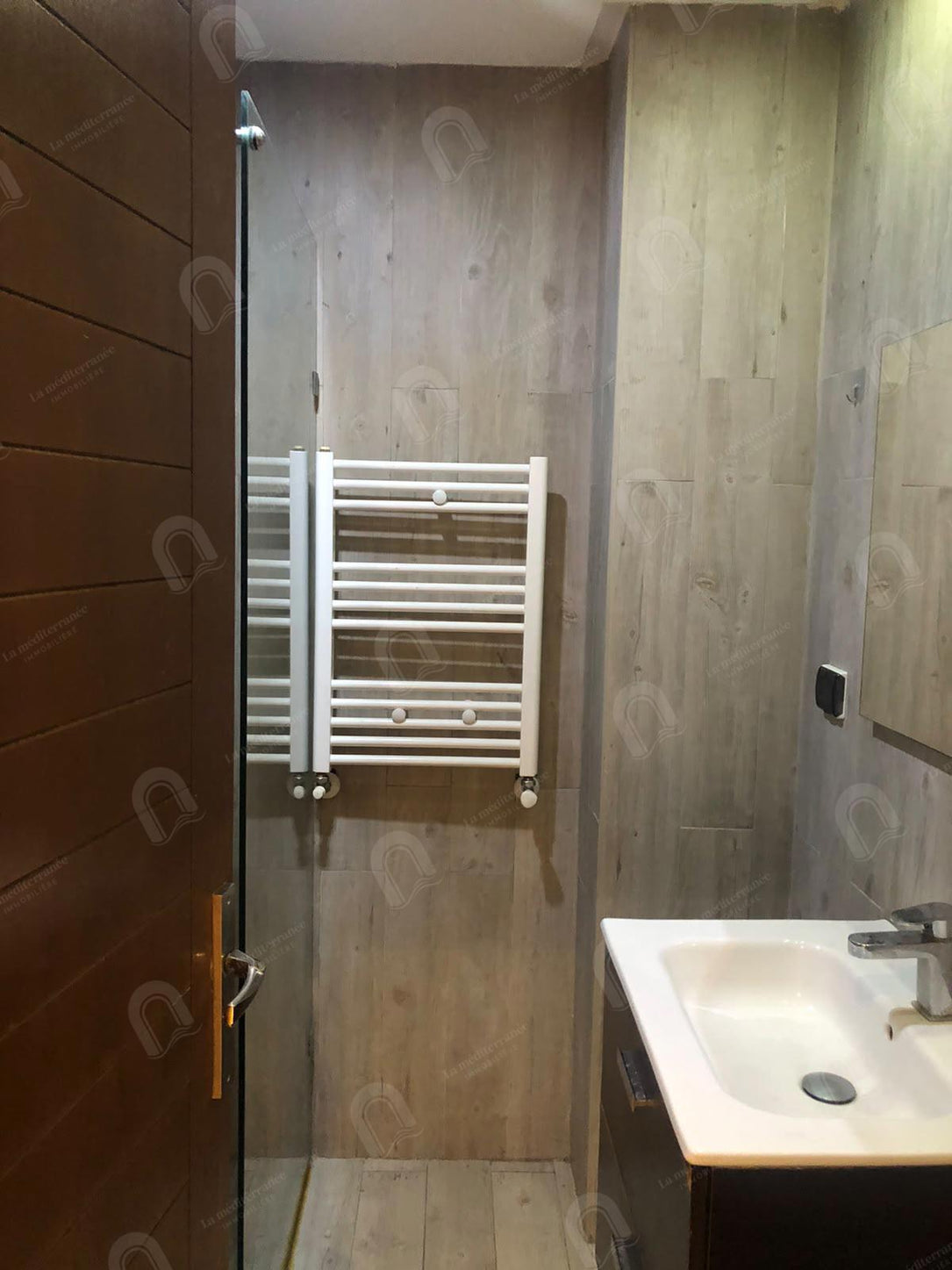 A louer un appartement s+1 à cité ennser 2
