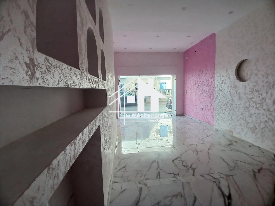 A louer un local commercial à la Marsa plage