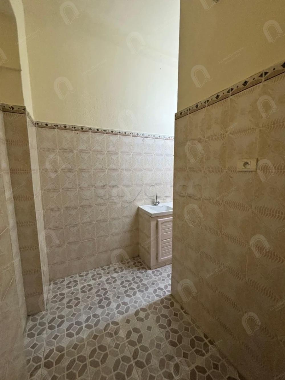 A vendre appartement s1 au centre ville, Tunis