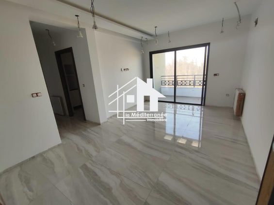 A vendre S+2 neuf a Chotrana 1