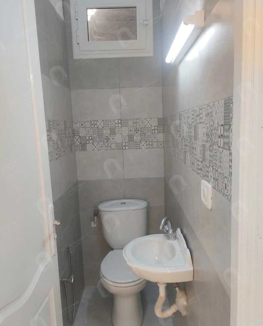 A louer étage de villa S+3 à cité skik bardo