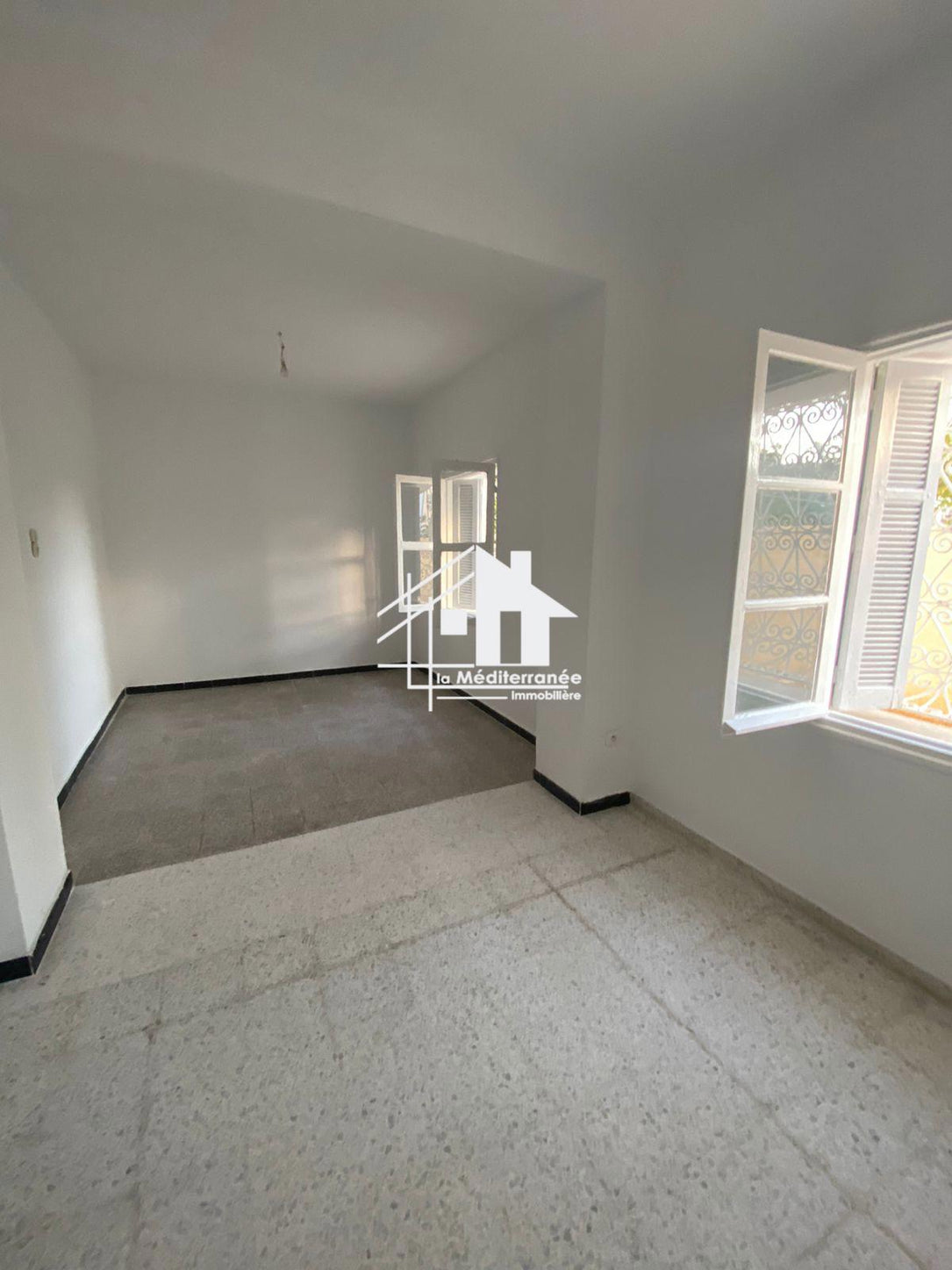 a louer rez de chaussée s+3 au bardo