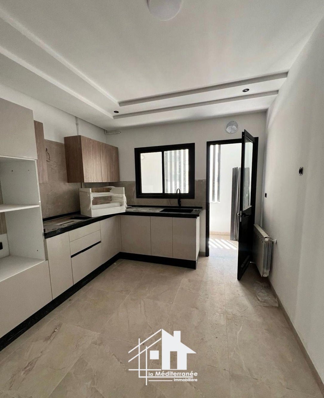 A louer appartement S+2 à Ain Zaghouan Nord