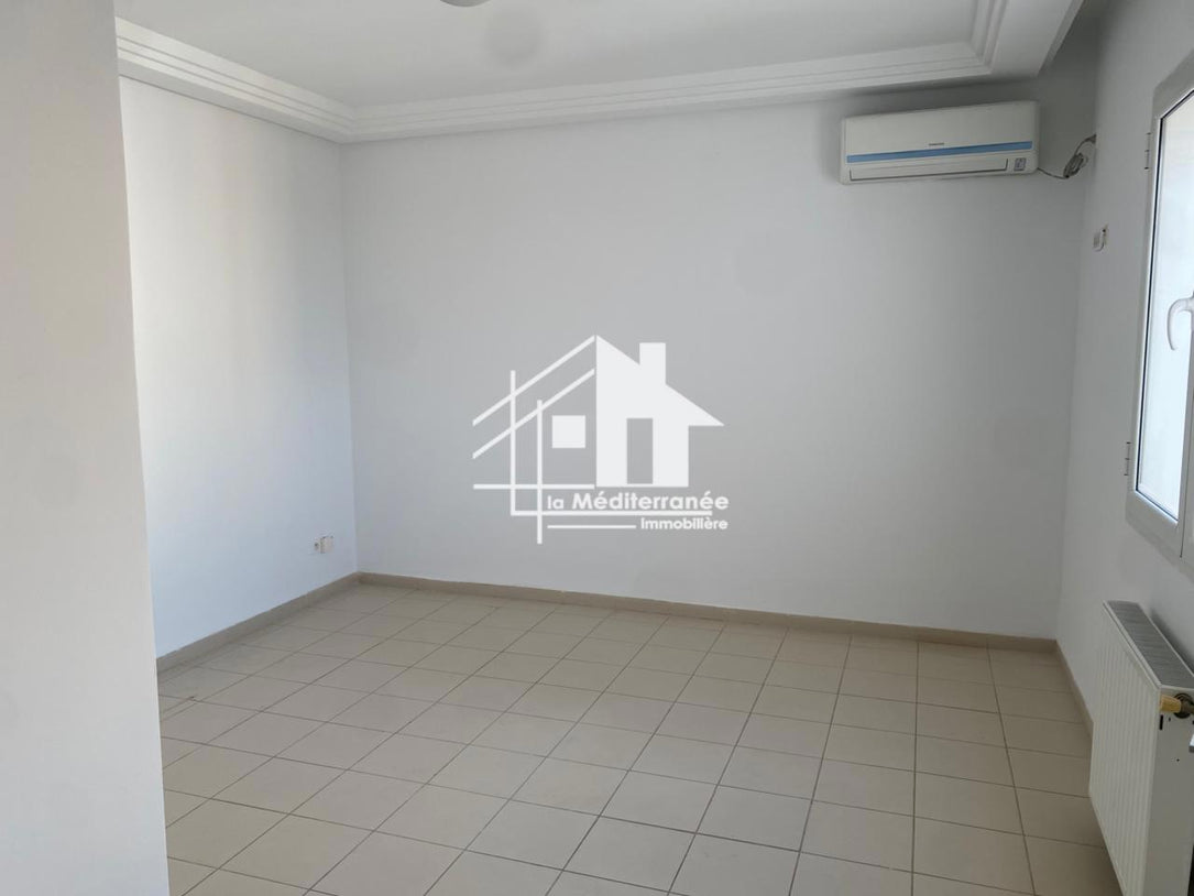 a louer s2 Ain Zaghouan nord