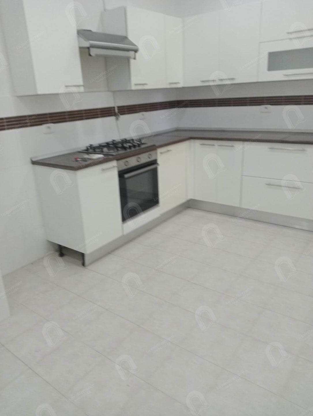 à louer un appartement s+2 aux jardins d'el menzah 2