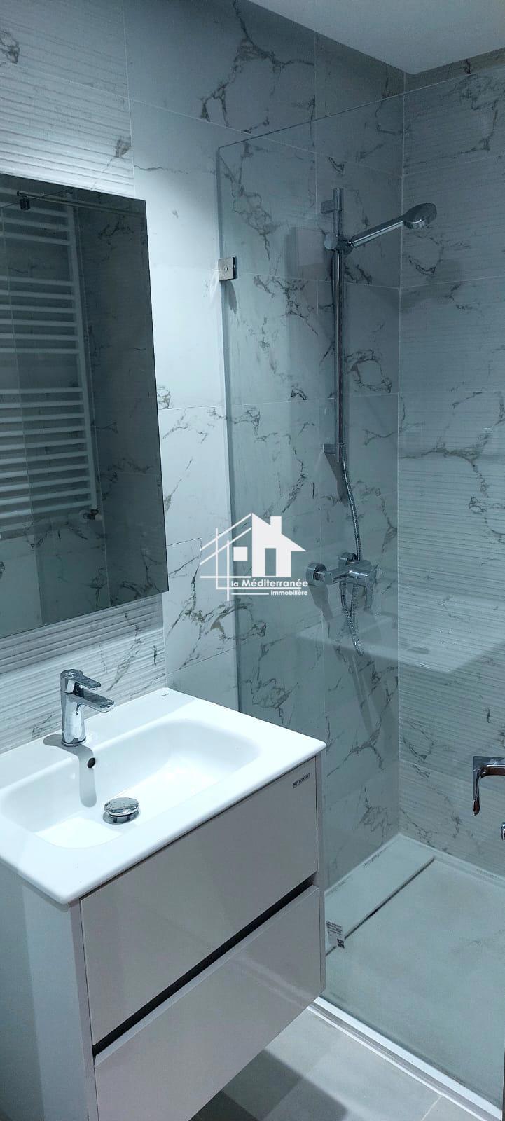 Un Appartement S+2 à Ain Zaghouan Nord