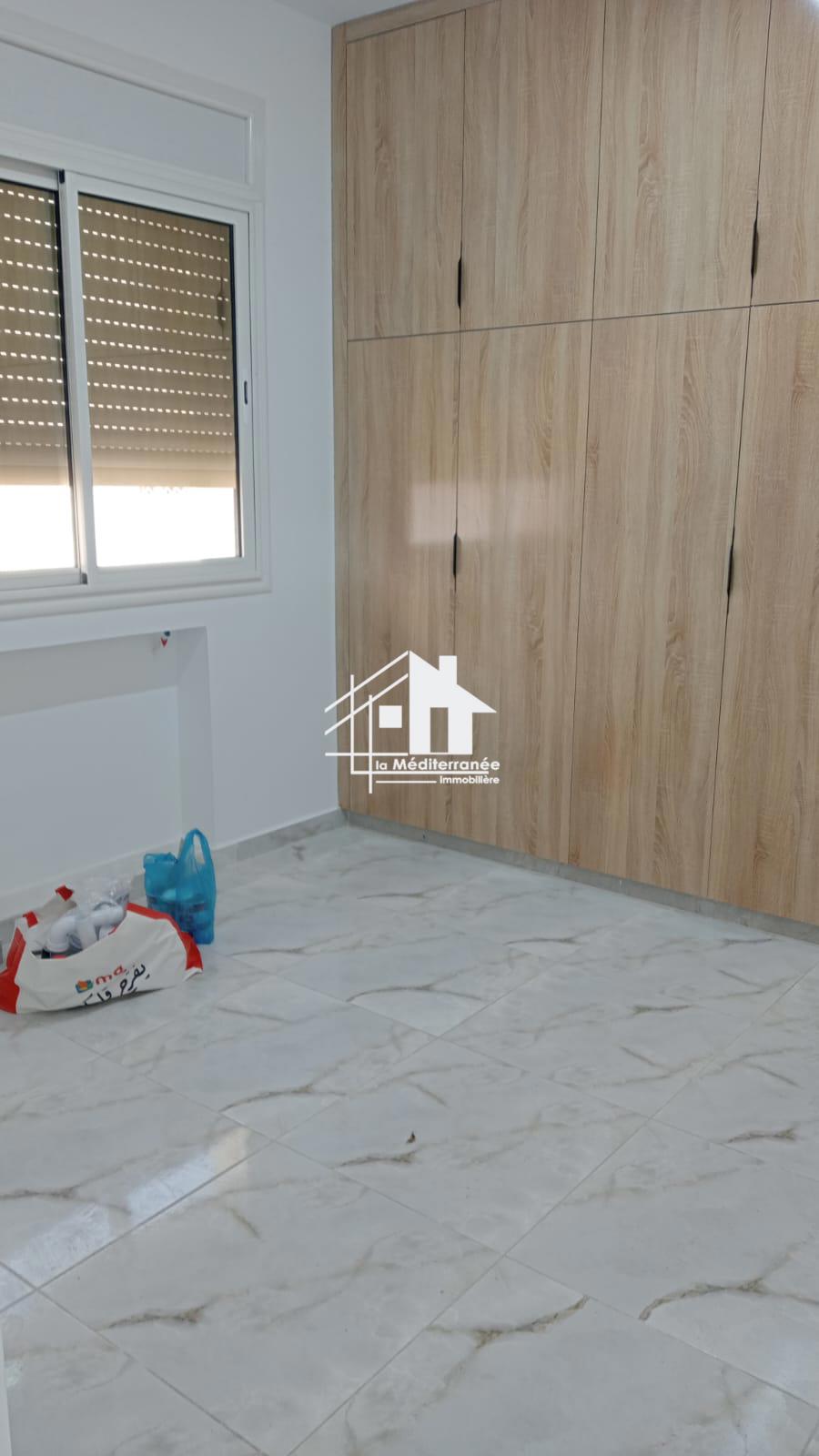 A louer appartement s+1 à cité Ennasr
