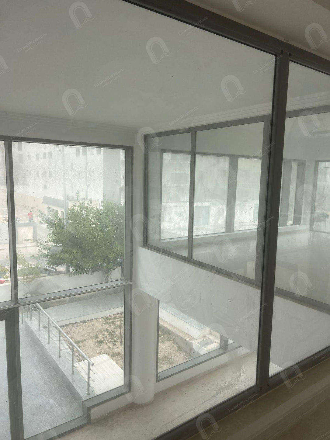 immeuble à louer au lac 3