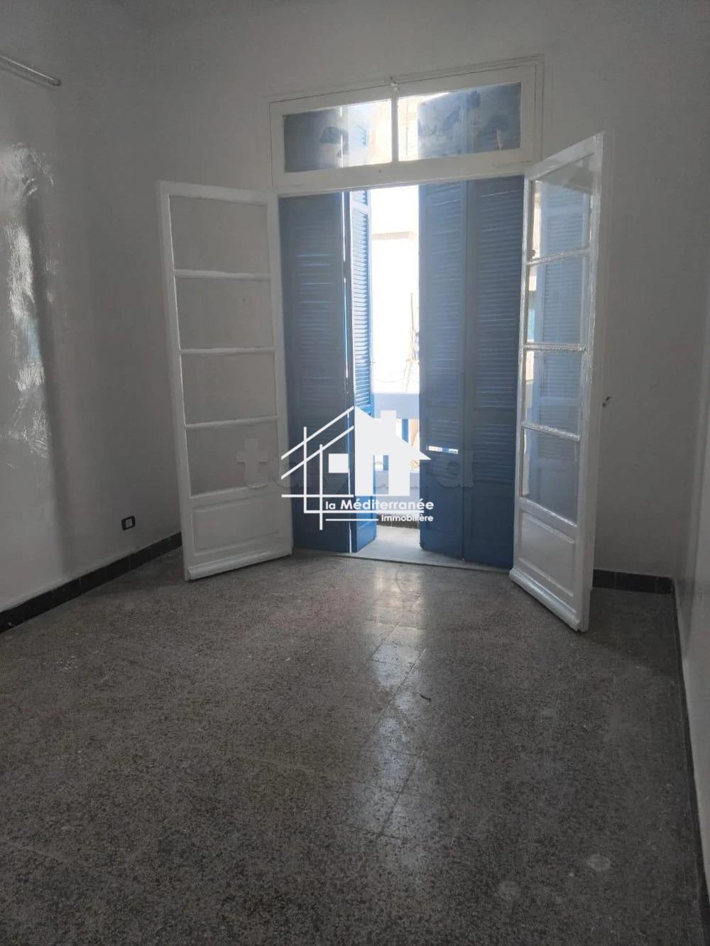 A louer appartement S+2 à Lafayette