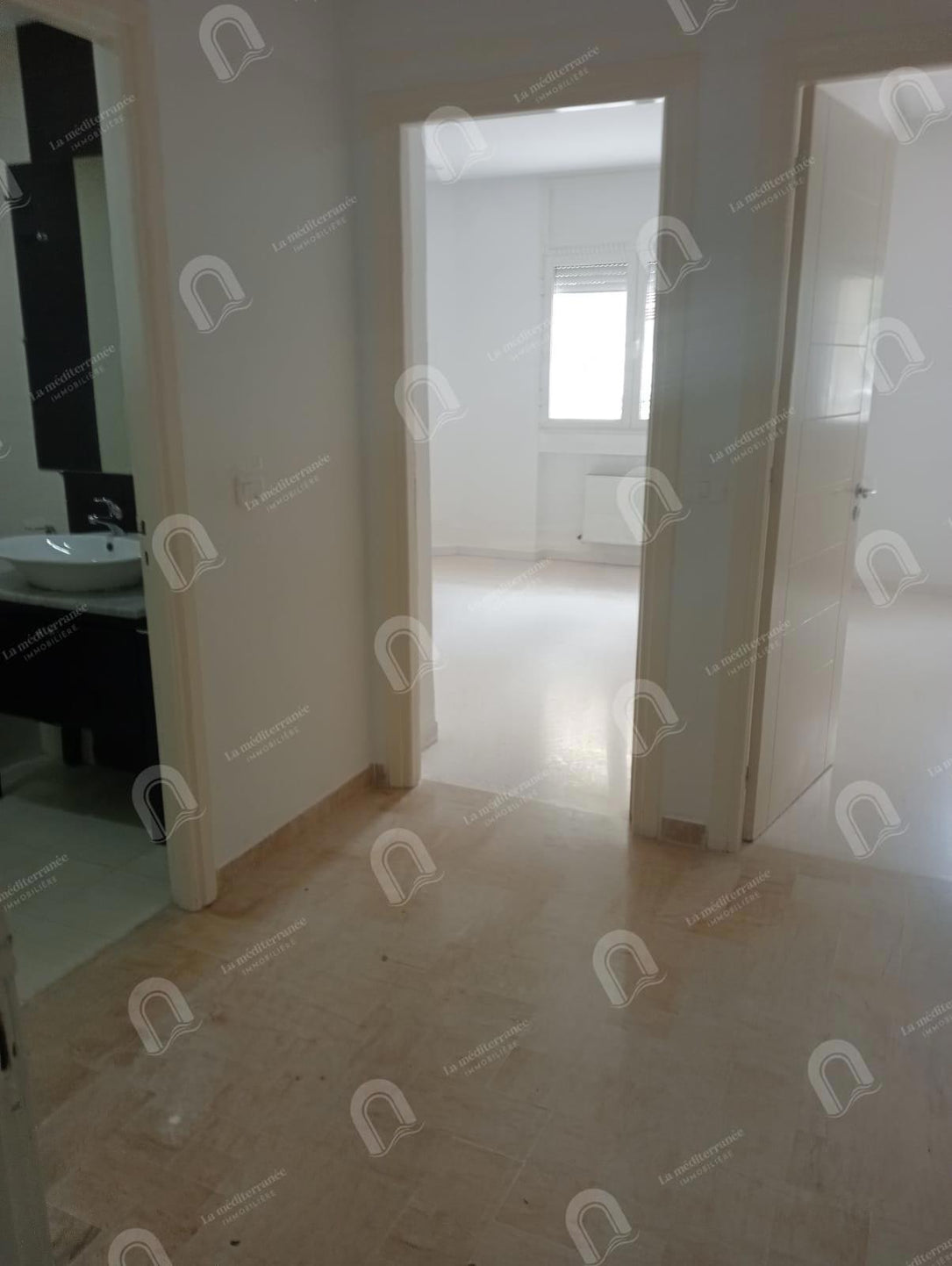 à vendre un appartement s+2 aux jardins d'el menzah 2