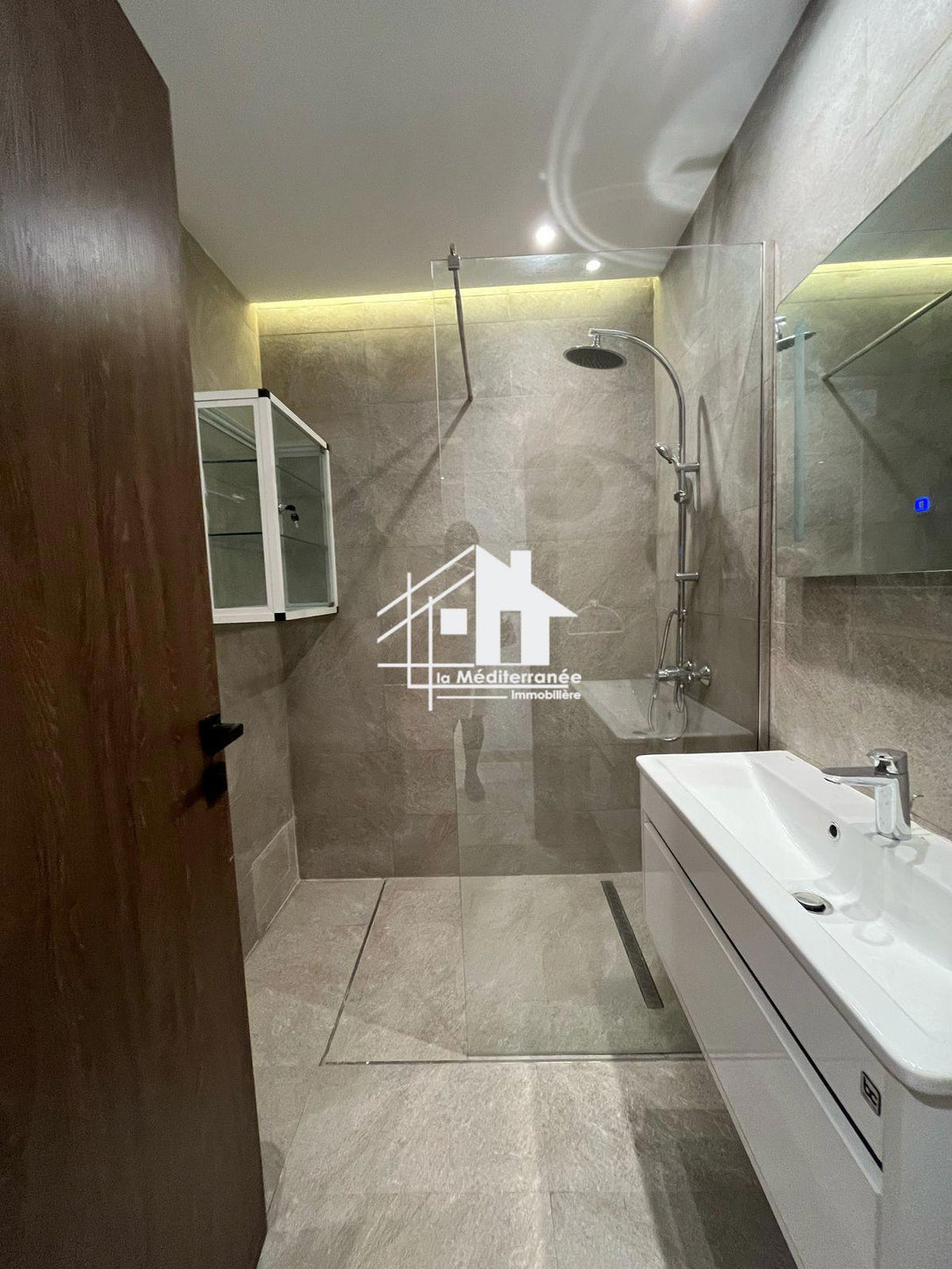 Appartement S+1 meublé à Ain Zaghouan Nord