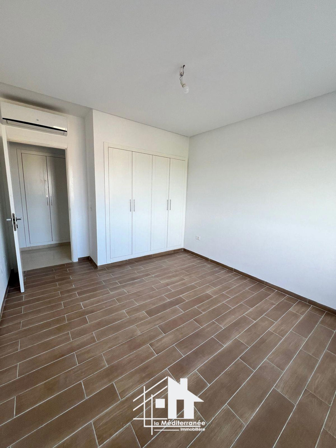 A louer appartement S+1 à la Soukra