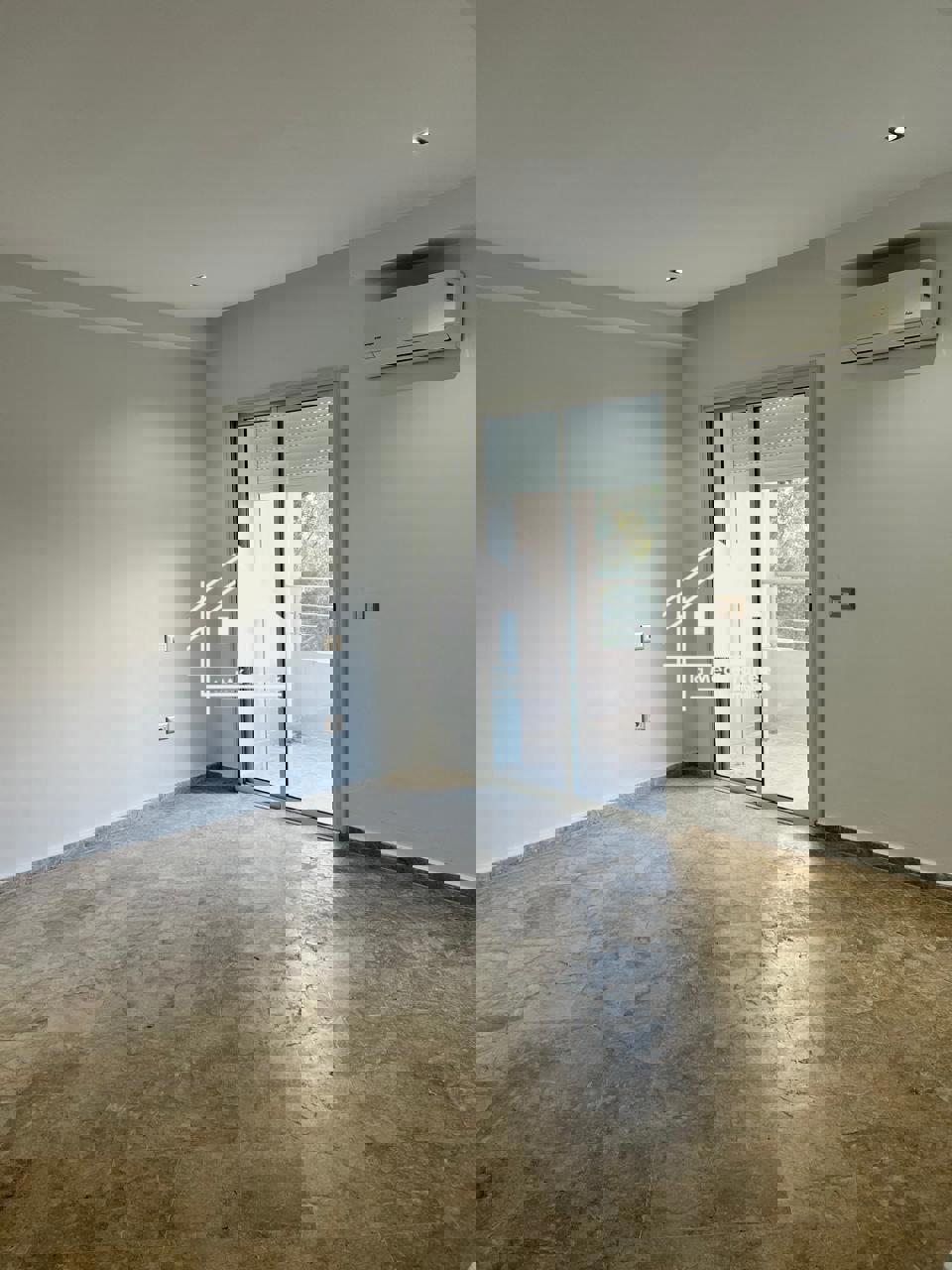 A louer appartement S+2 à la Soukra