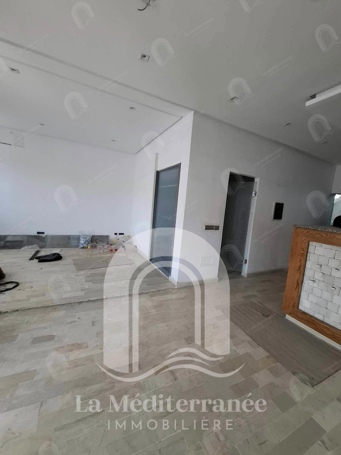 Local à Saint Gobain