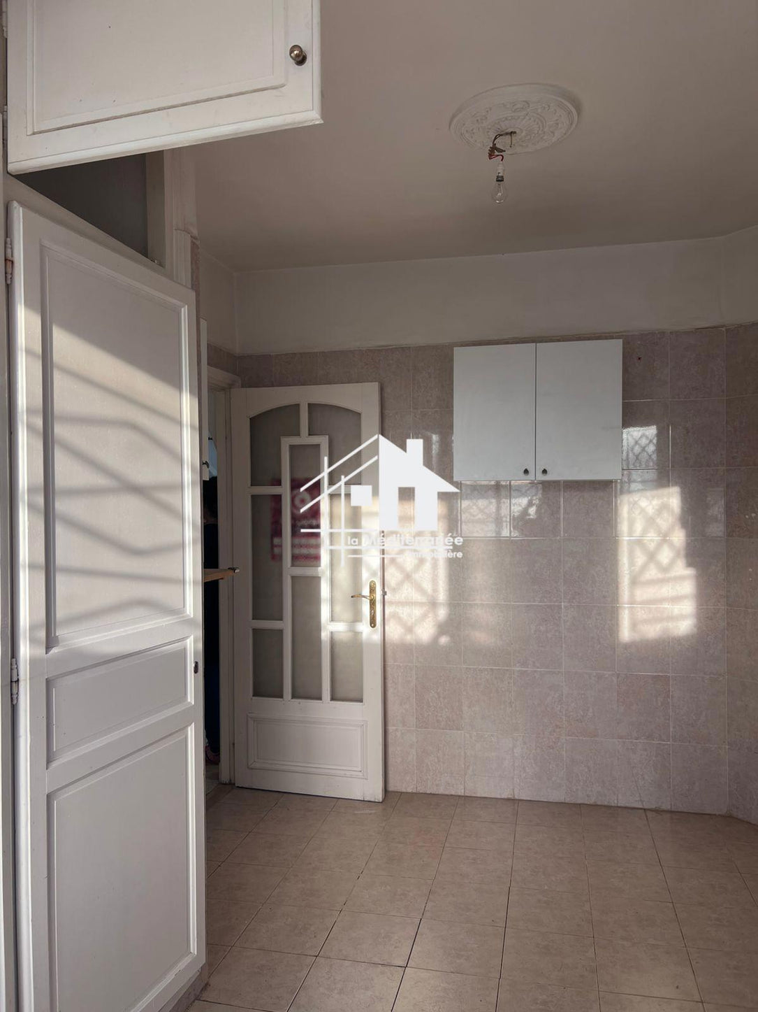 A louer appartement S+3 à Ennasr 2