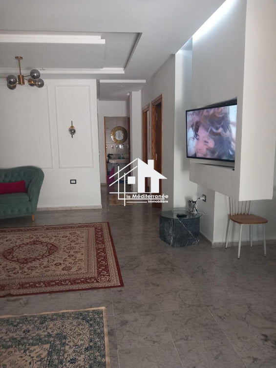 A louer étage de villa S+3 RDC meublé