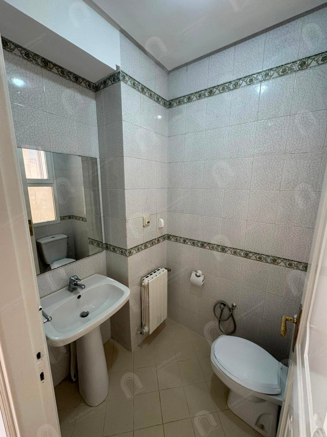 A louer un spacieux appartement s+3 au lac 1