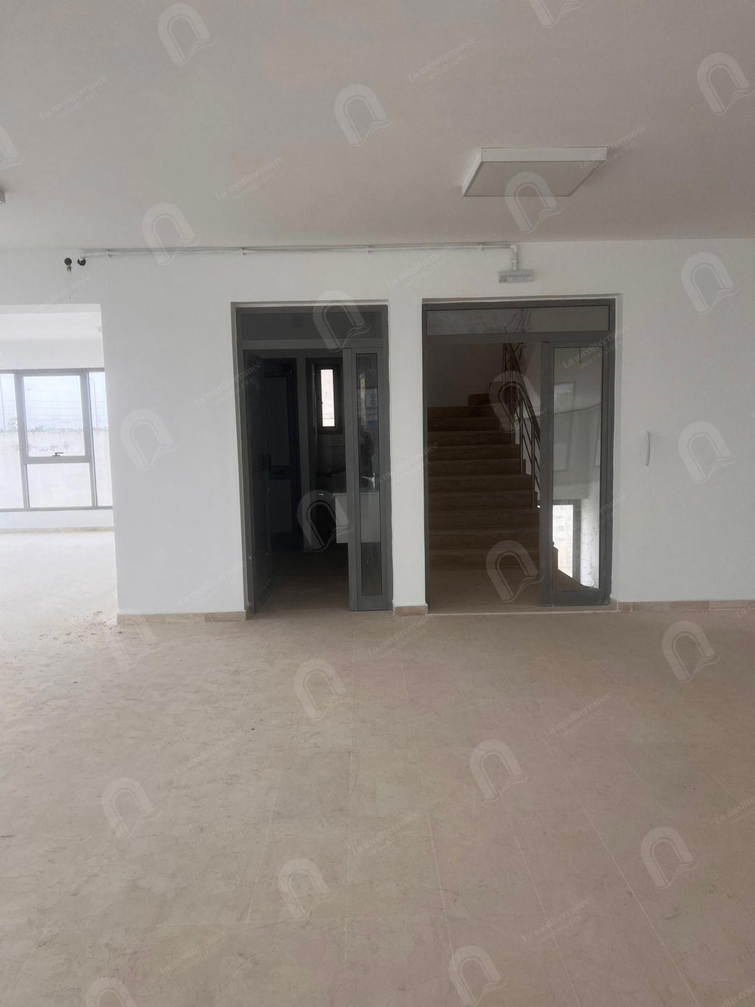 immeuble à louer au lac 3