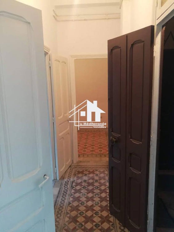 A louer  appartement S+1 au centre ville