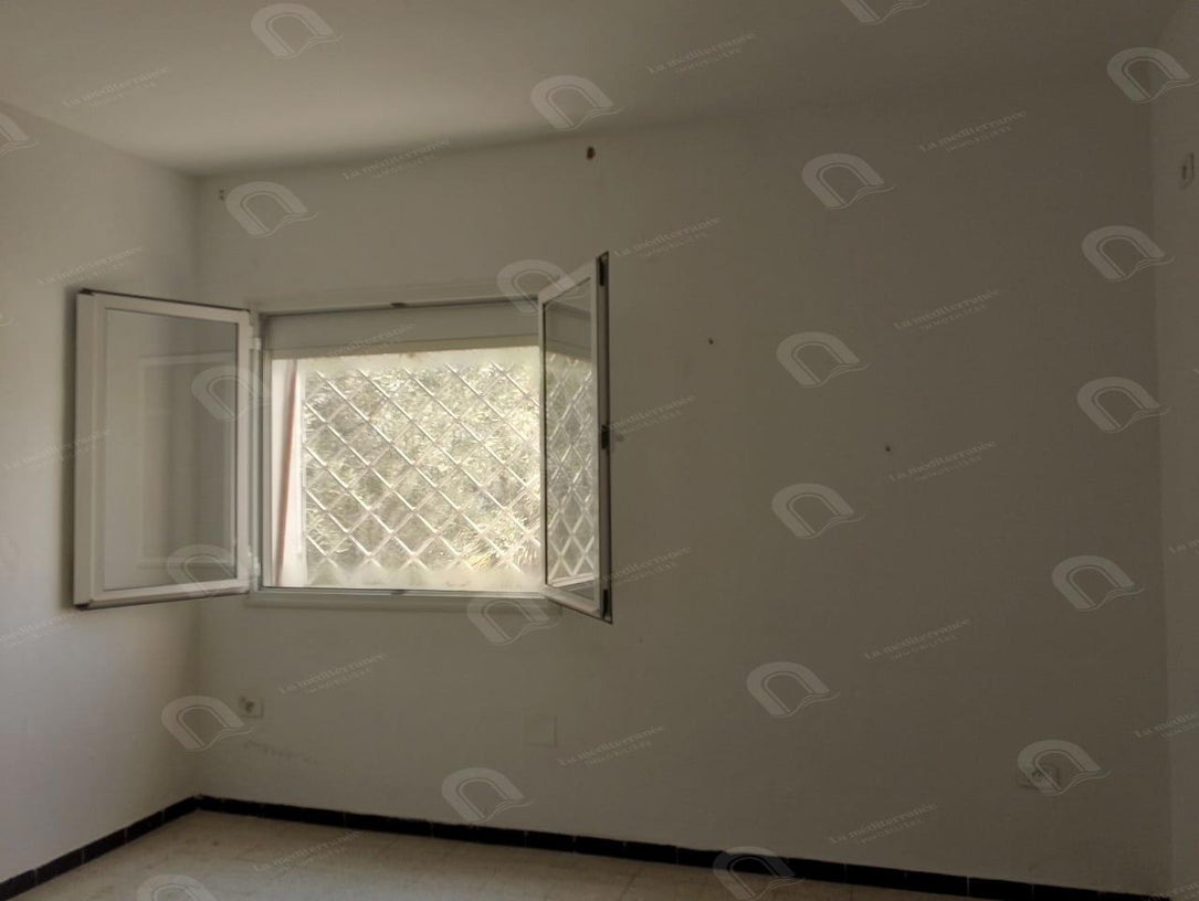 A louer un appartement S+2 au Rdc à manouba