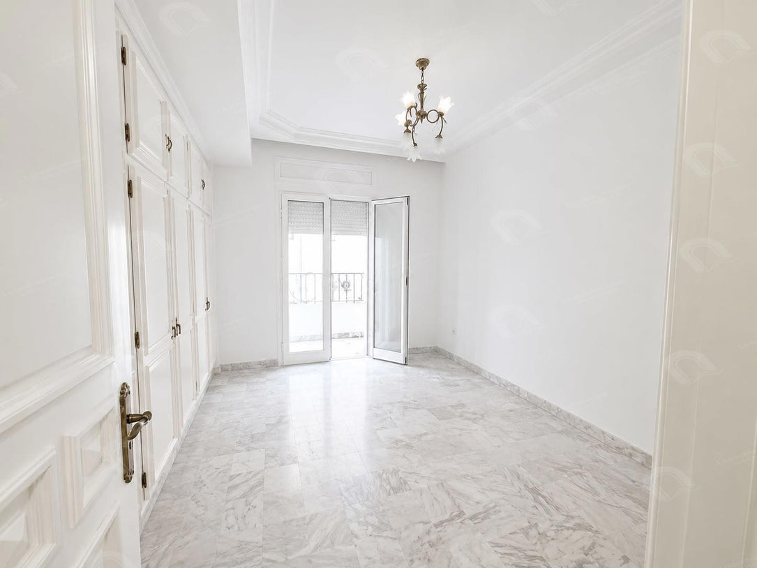 A louer un appartement S+3 hst à denden