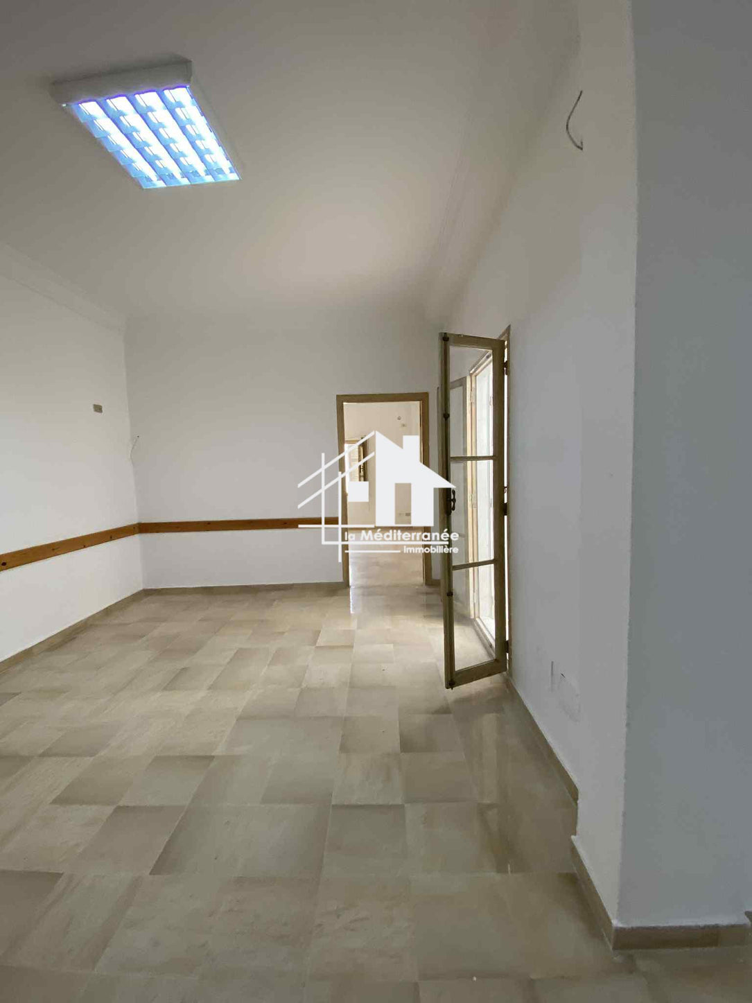 Espace bureautique à Rades