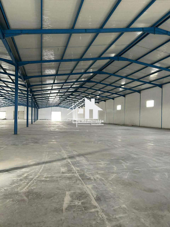 Dépôt industriel à Mornaguia