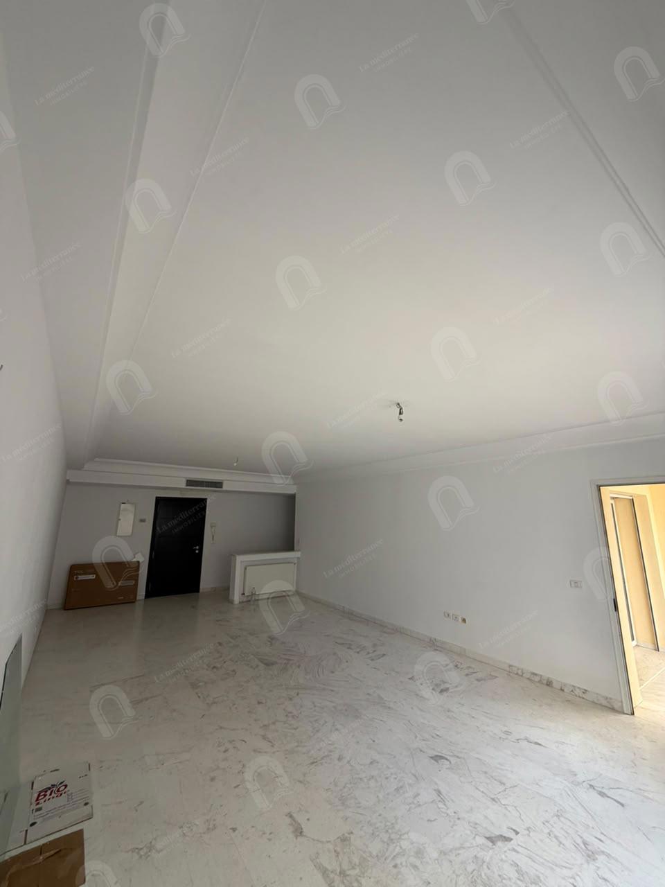 À louer  Appartement S+3 à Menzah 9C