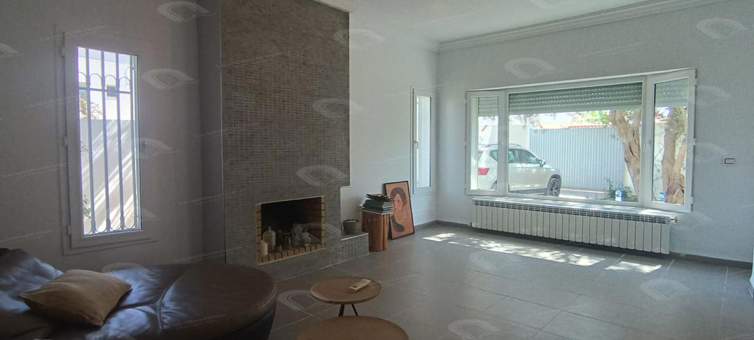 A louer une villa indépendante avec jardin à chotrana