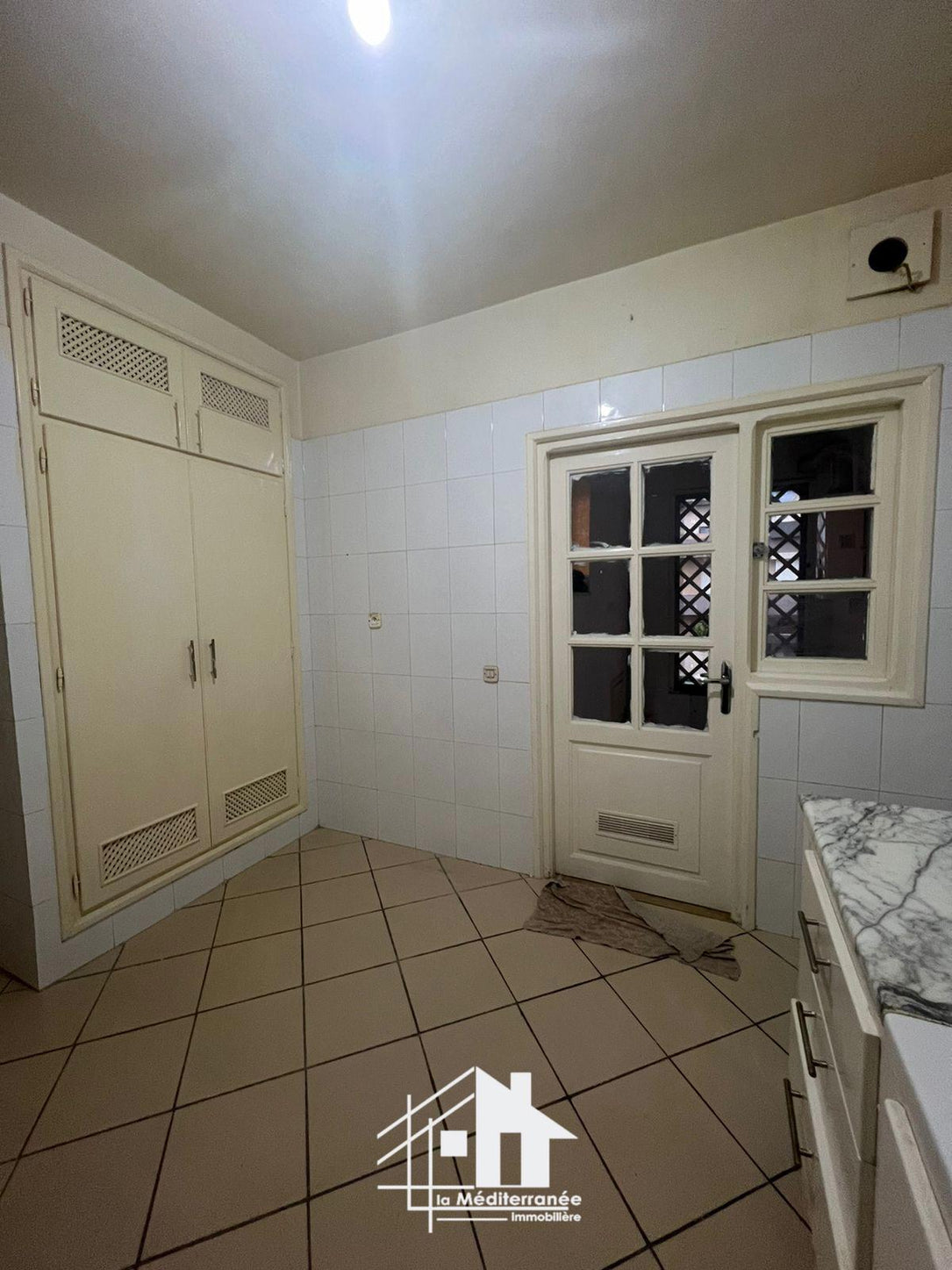 A vendre appartement S+3 à el Agba ben Mahmoud