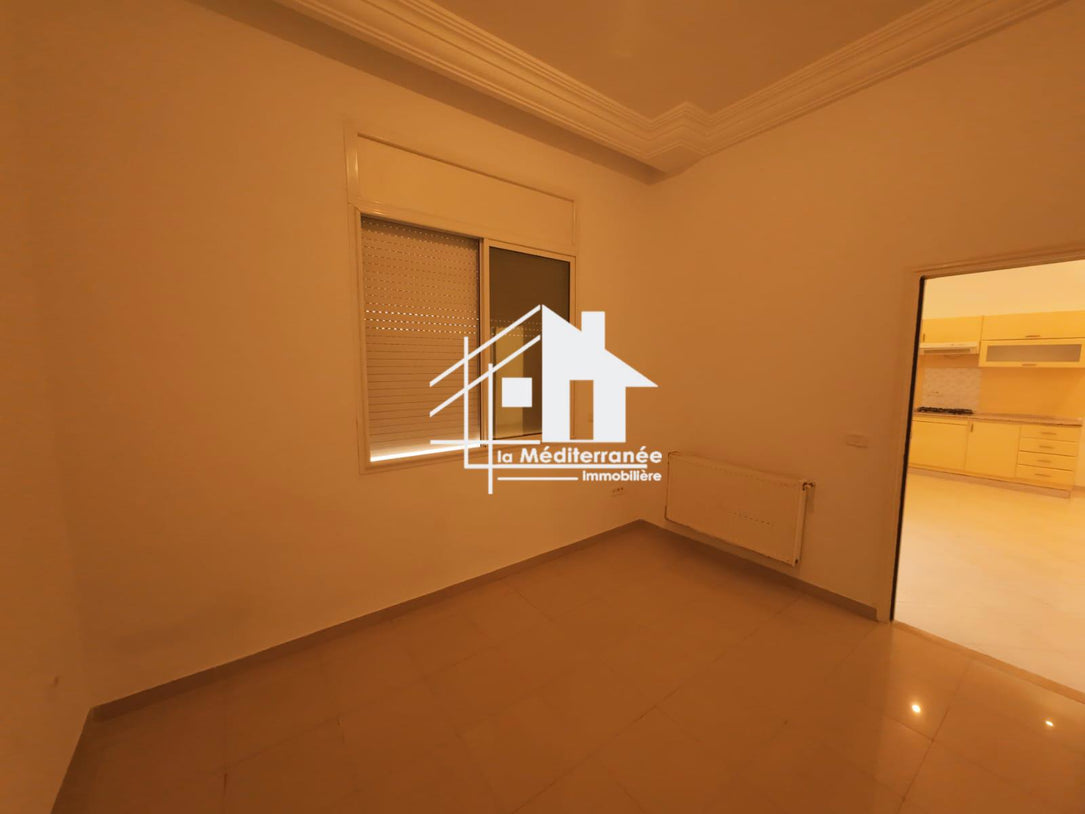 A louer étage de villa RDC s+3 a Bardo