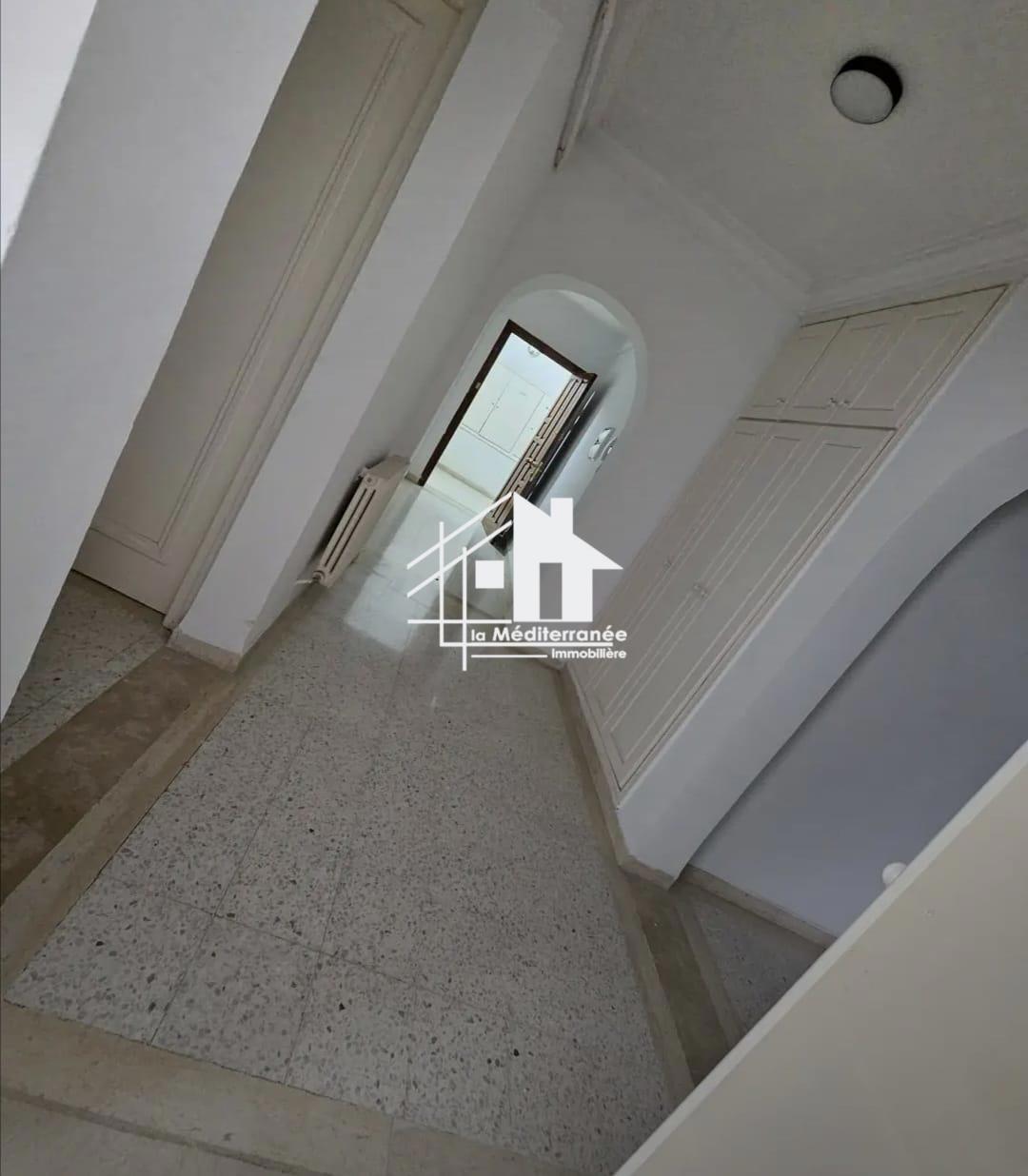 A louer appartement S+2 hst à manouba