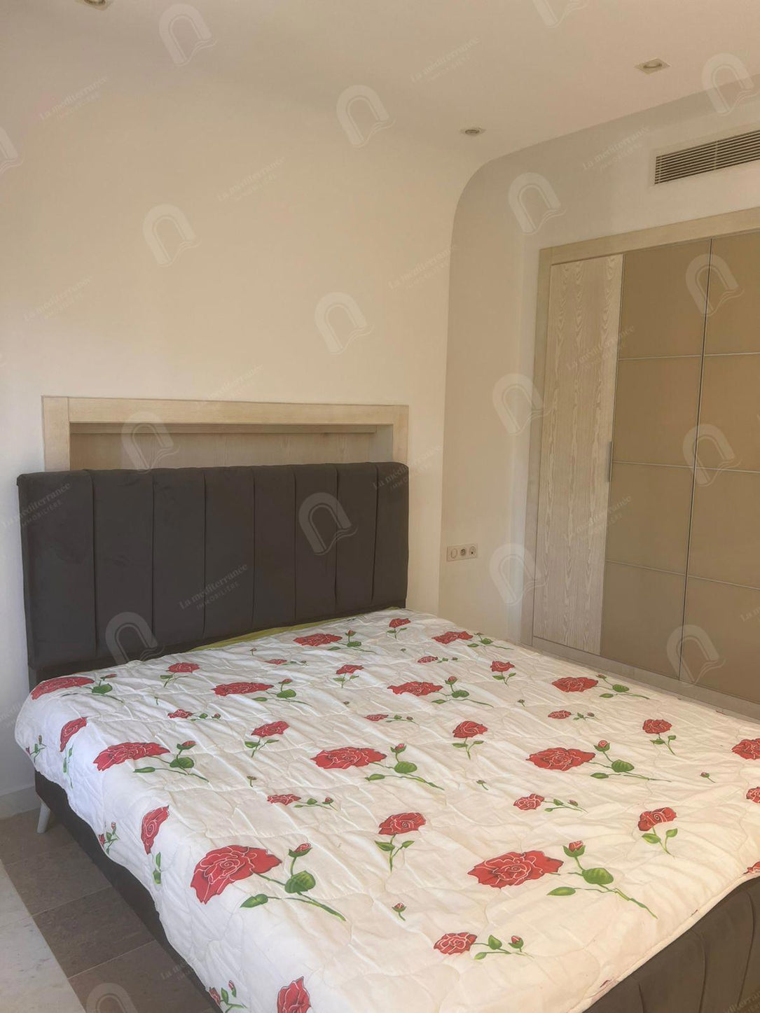 Appartement S+2 aux les berges du lac 2