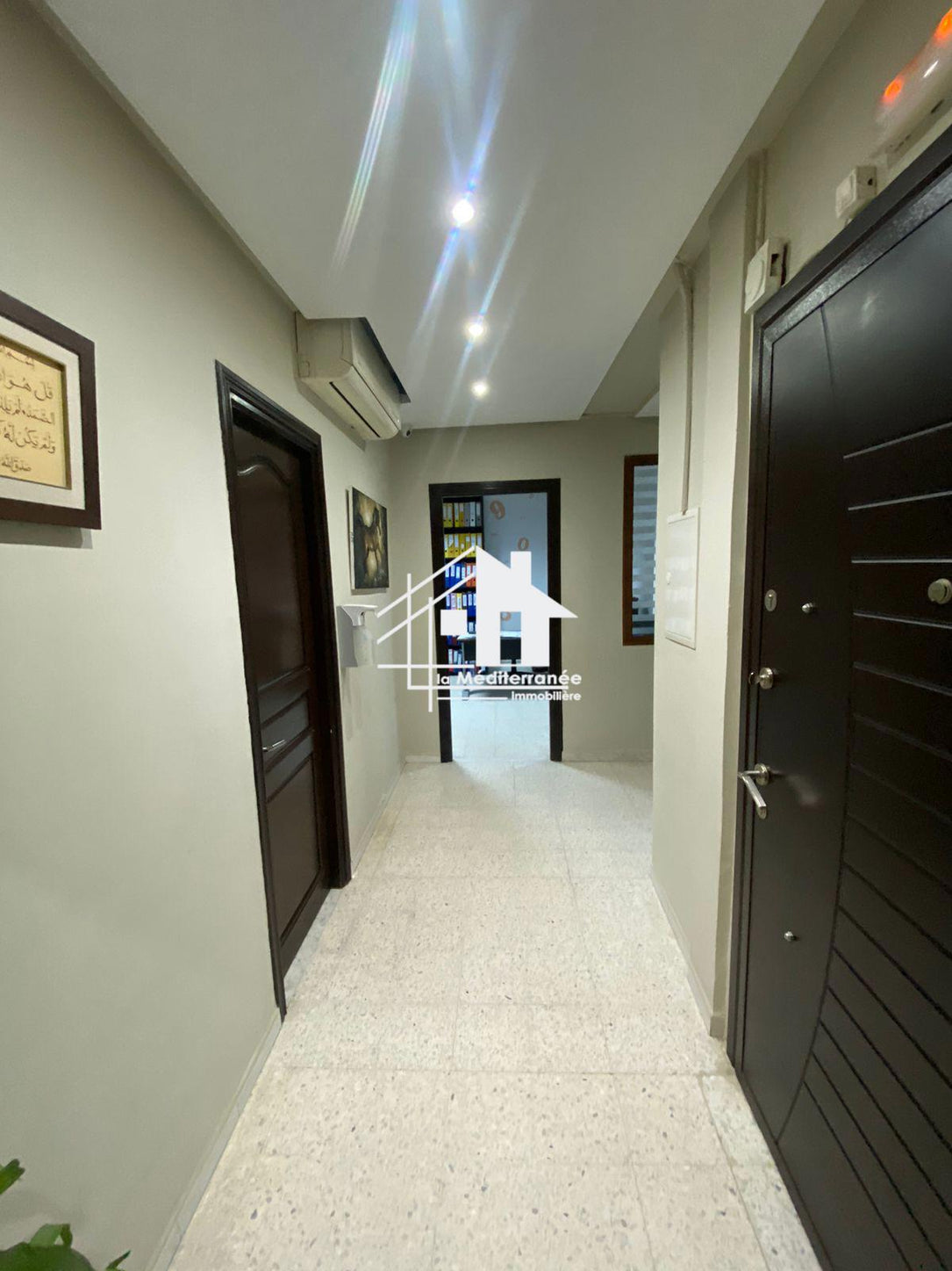 A vendre Bureau H+3 au bardo