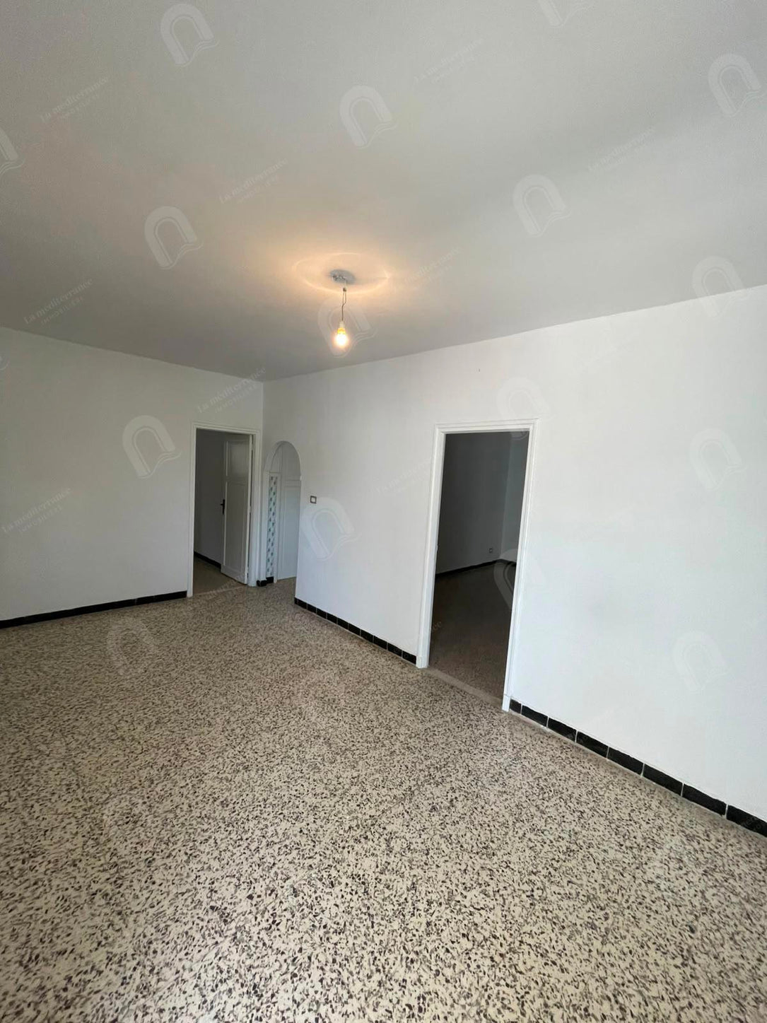 A louer étage de villa s+3 au bardo 2