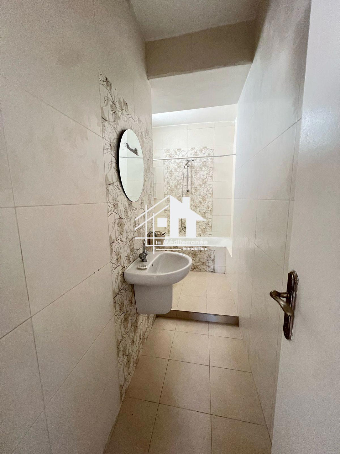 A vendre appartement S+3 à Khaznadar