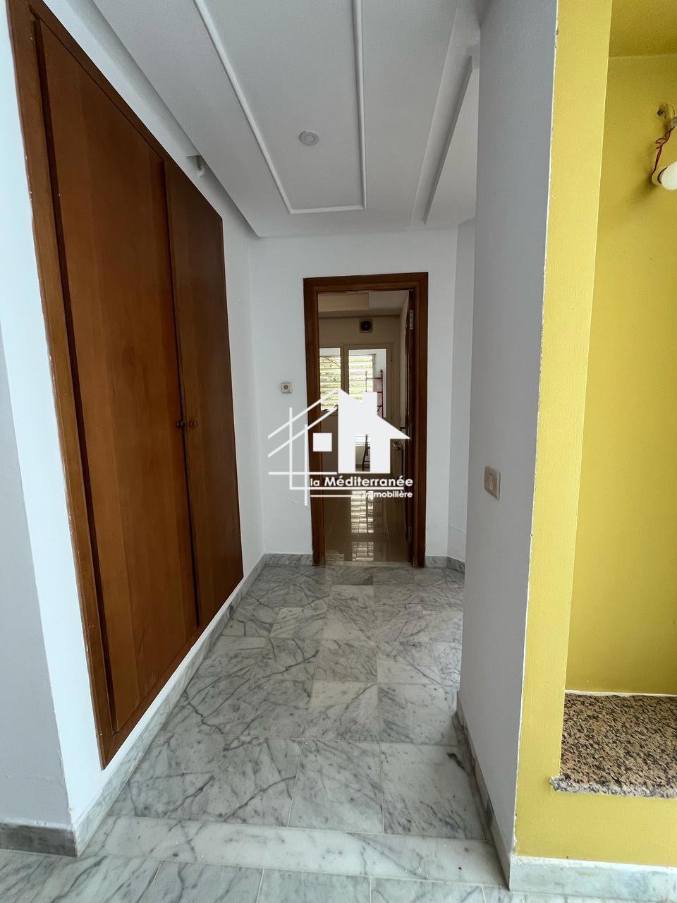 Appartement S+1 avec jardin à Ain Zaghouan