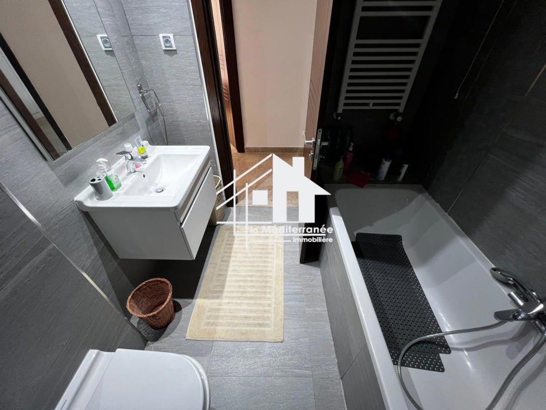 Appartement s3 meublé a louer  a Ain zaghwen