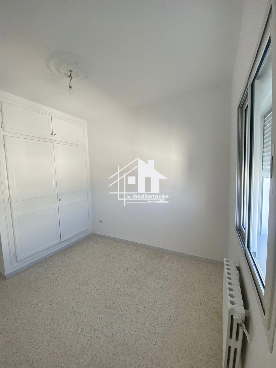 À louer appartement s+3 a cité ennaser 2