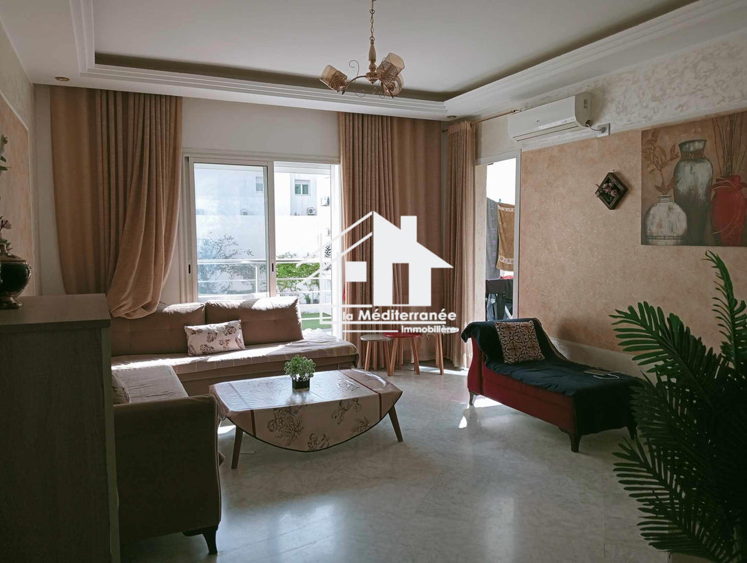 A vendre un appartement s+2 hst avec terrasse à Hammam lif