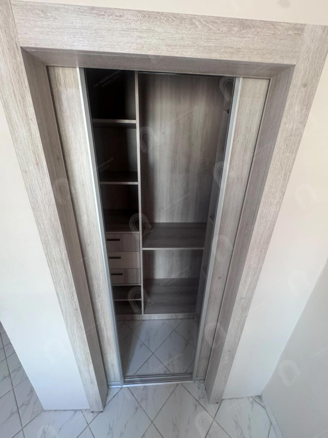 A vendre un appartement S+2 à manouba
