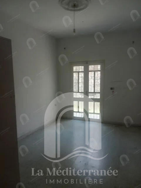 RDC villa à Yassminette