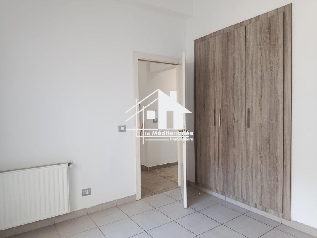 Appartement S+4 aux jardins de carthage