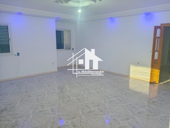 A louer étage de villa S+2 à manouba