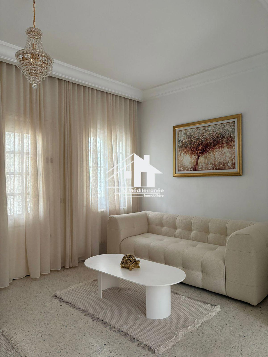 A louer une villa s+5 meublée à sidi Daoued