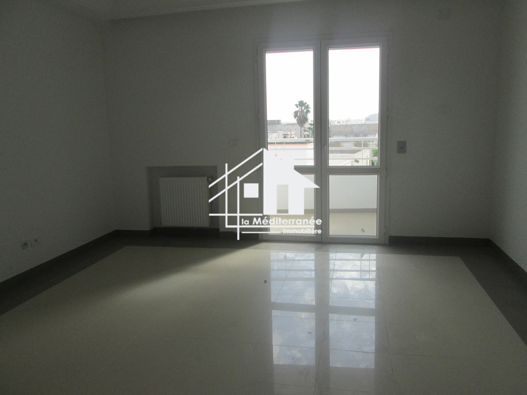 A louer un appartement s+2 à Ezzahra