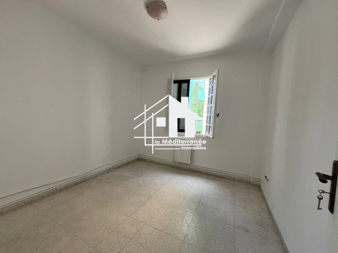 appartement S+3 au lac 1